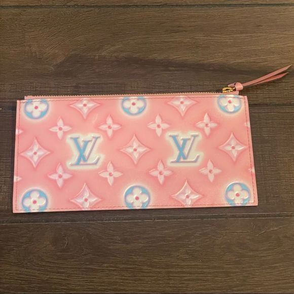 Louis Vuitton Handbags - Louis Vuitton Limited Edition Vernis Valentine Felicie Coin Pouch Insert